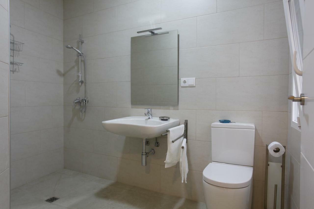Aplus Apartamentos, Old Town ベニドルム エクステリア 写真